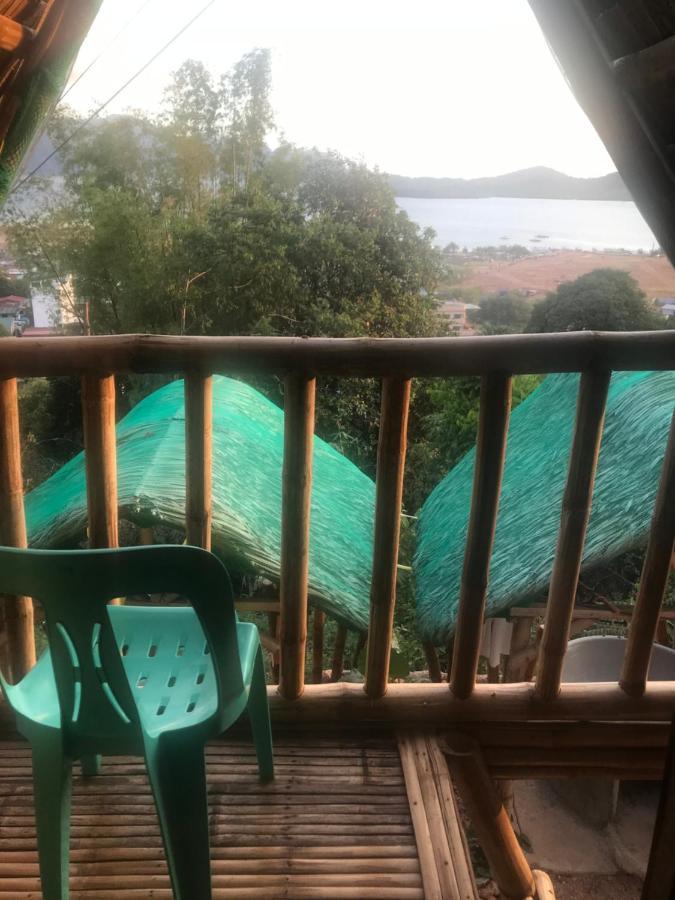 Bayview Coron Kawa Resort Ngoại thất bức ảnh